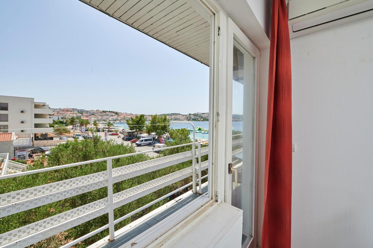 Apartments Balote Trogir Extérieur photo