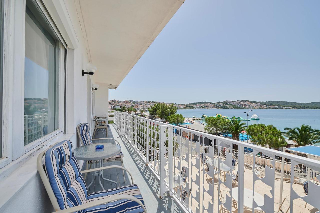 Apartments Balote Trogir Extérieur photo